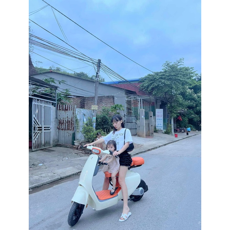 Tay lái phụ, tay cầm ghế trước em bé xe VC