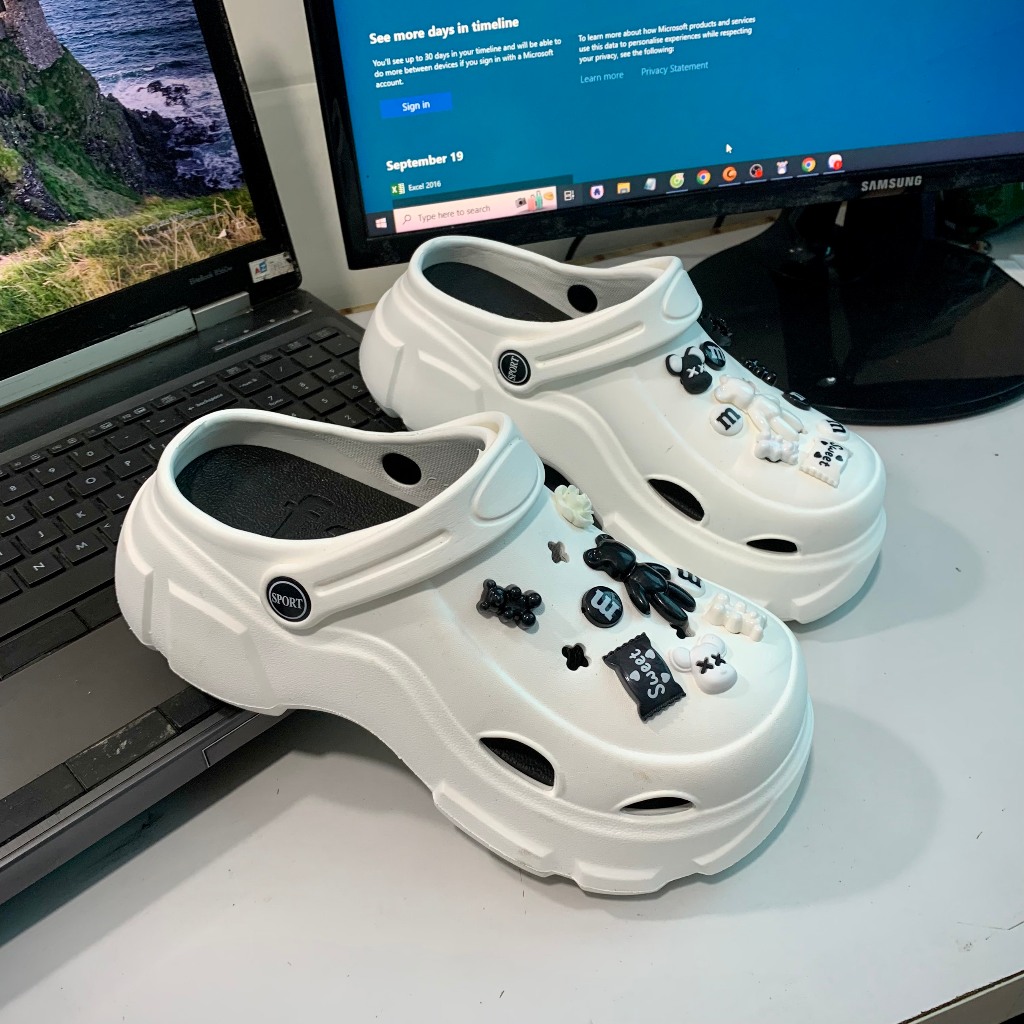 Dép bánh mì,Dép Sục đế cao Dép  FASHION Đế độn tăng chiều cao 6cm chất eva siêu nhẹ