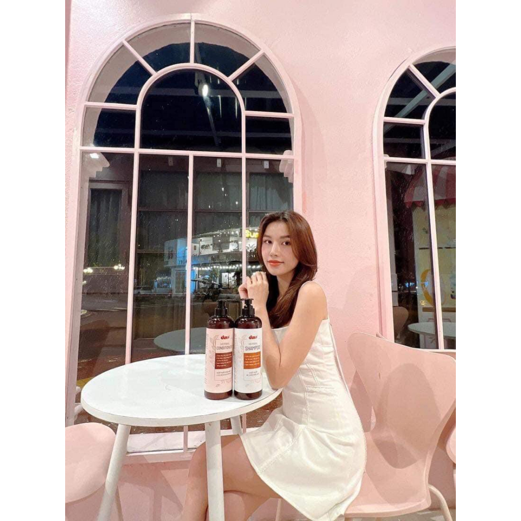 Cặp dầu gội xả thảo mộc dưỡng sinh Dino 700ml giúp giảm gãy rụng và phục hồi tóc hư tổn