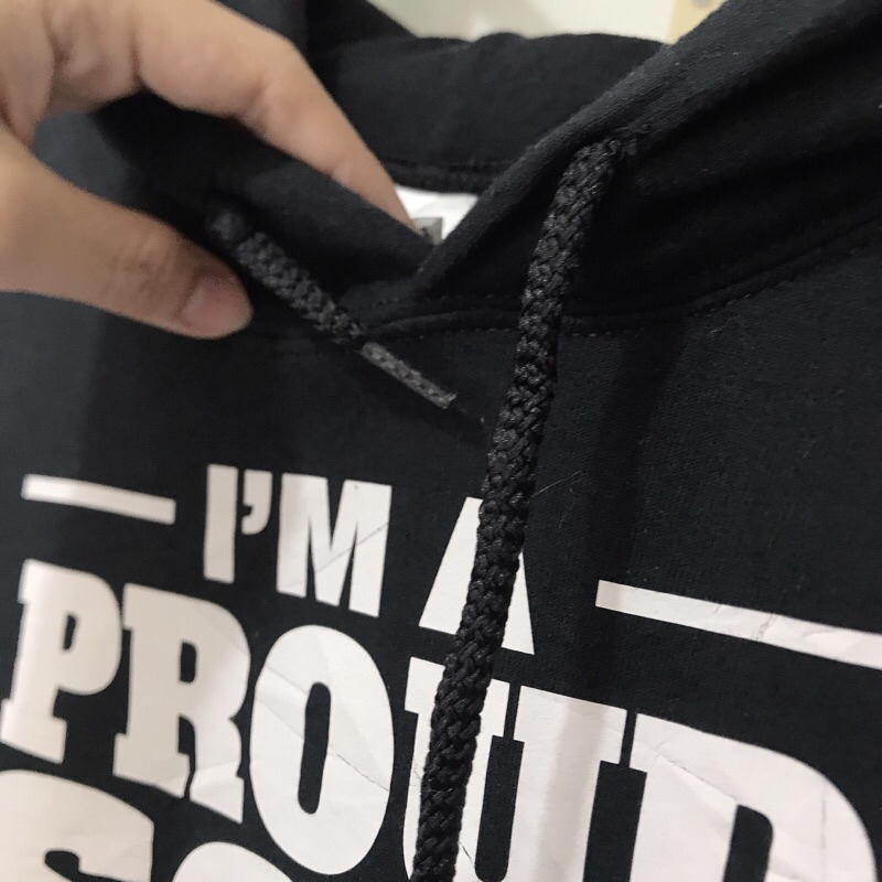 Hoodie và sweater