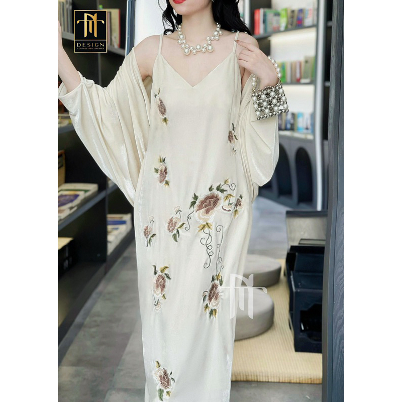 Set váy nhung the hai dây kèm choàng
