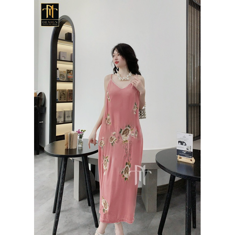 Set váy nhung the hai dây kèm choàng