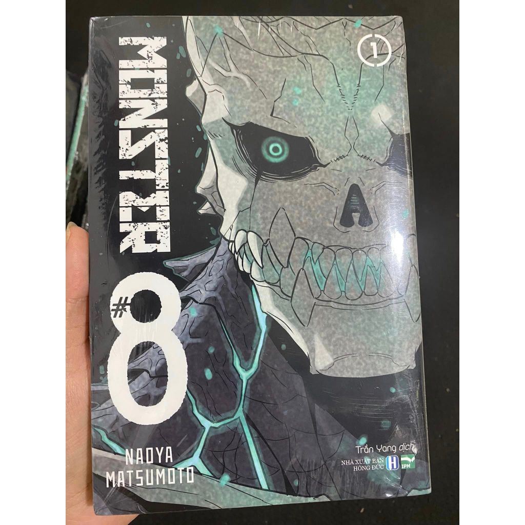 Poster lụa monster 8, dark 1, bright 1