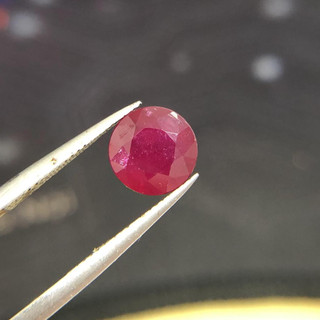 Mặt  Đá Ruby Facet Đỏ, Kích Thước Trong 8mm, Trọng Lượng 3ct Tự Nhiên  Mệnh Hỏa & Mộc,  May Mắn, Bình An, Cát Tường M88