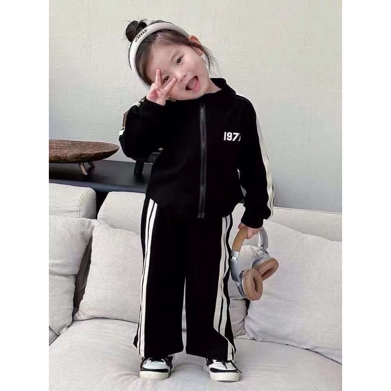 Set thể thao áo kéo khoá quần suôn