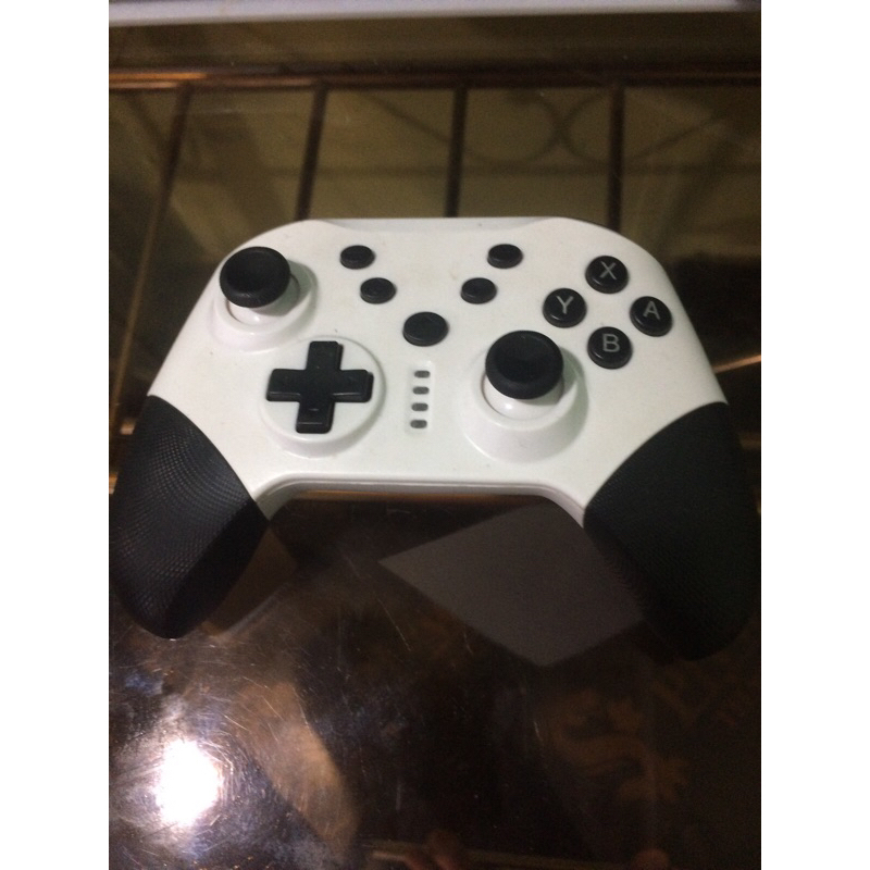 Nitendo switch hack cũ 256gb cho ae nào cần giá hợp lí