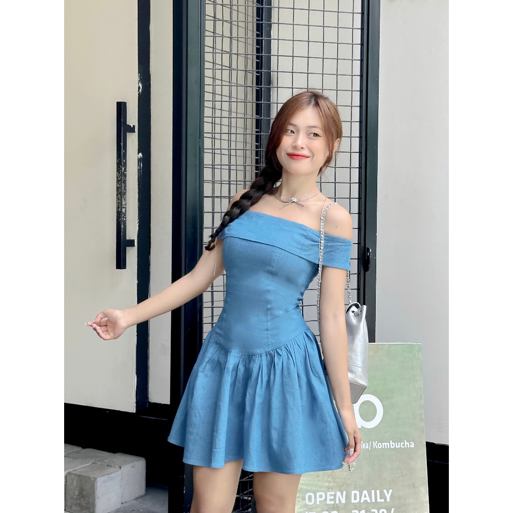 Váy denim trễ vai Jisoo dress Jisoo dress