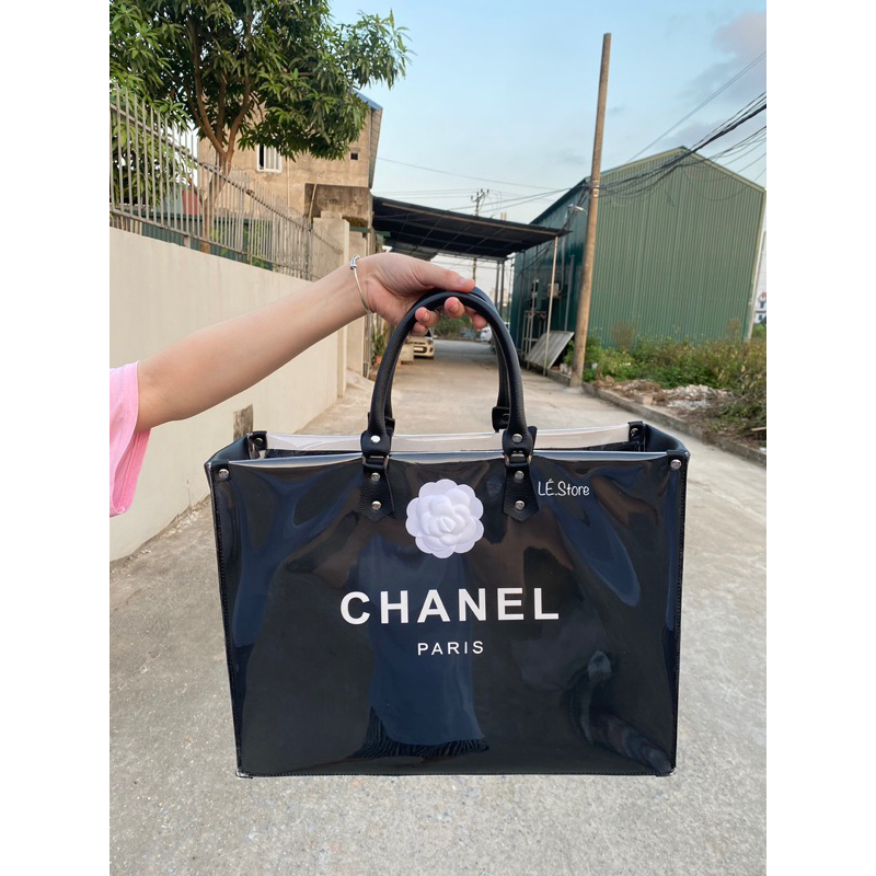 Túi custom quai da + hoa trà + dây ngọc trang trí