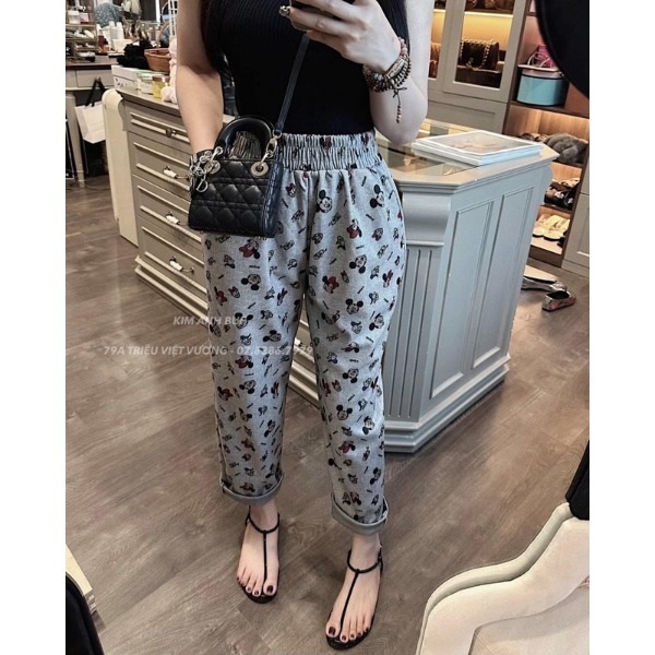 Quần baggy chất dạ chéo in hình mickey hàng cao cấp siêu cute, Quần nữ dáng baggy lưng chun hình mickey hothit