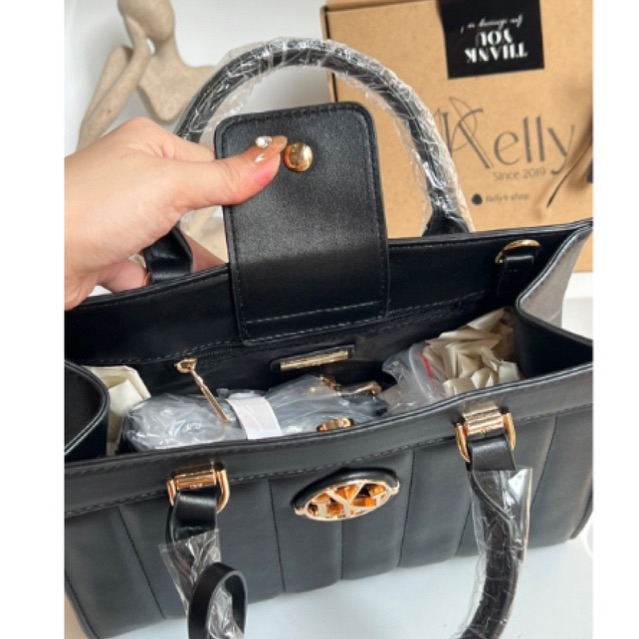 Túi sang trọng L Y N