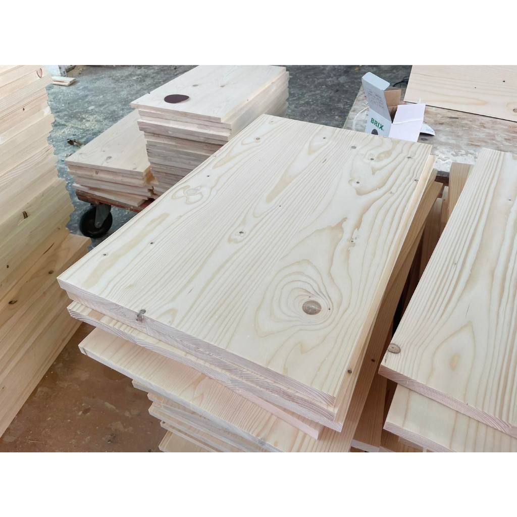 Tấm mặt bàn gỗ thông rộng 56cm dài 120cm dày 2cm láng mịn bề mặt