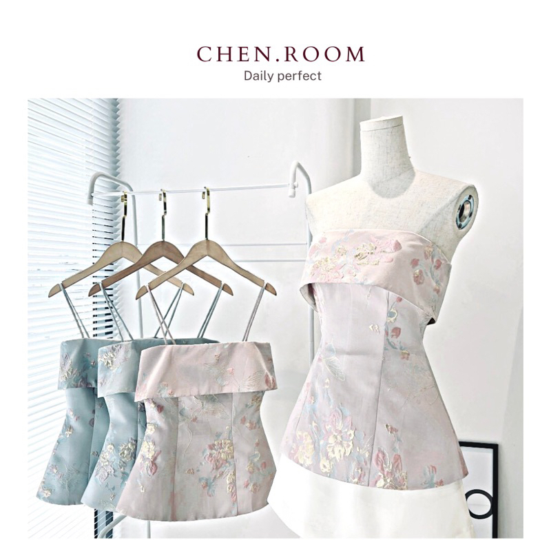 Áo peplum tafa hoa gấp ly ngực Edsel