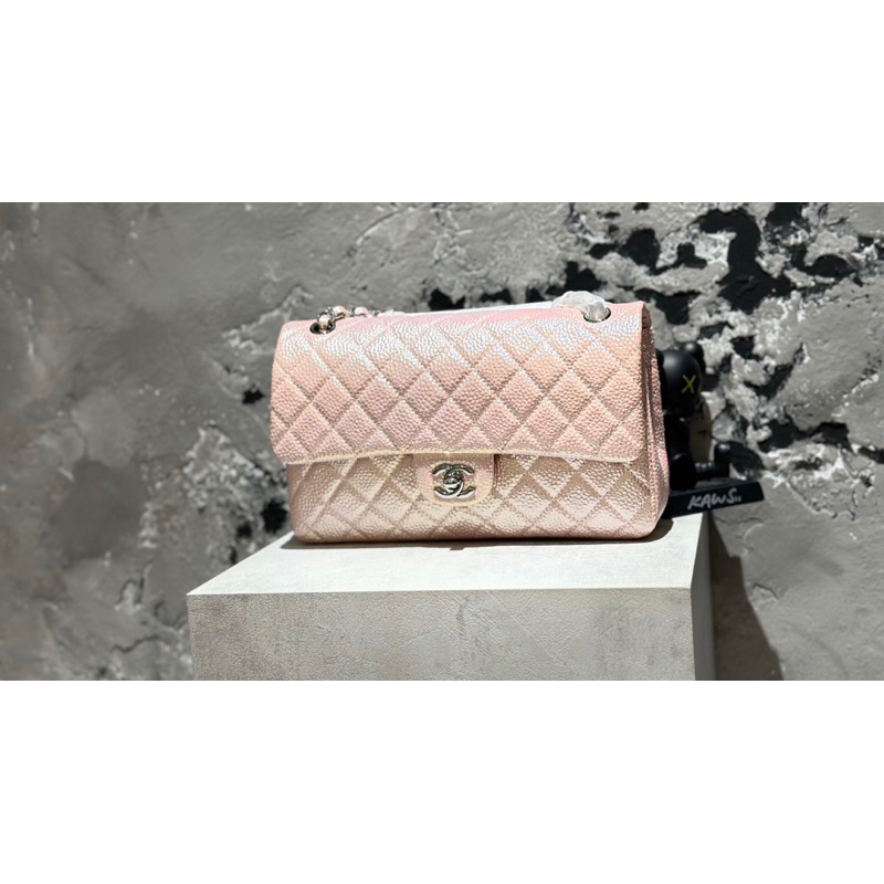 Túi đeo chéo Cha.nel classic chất da sần caviar size 25cm