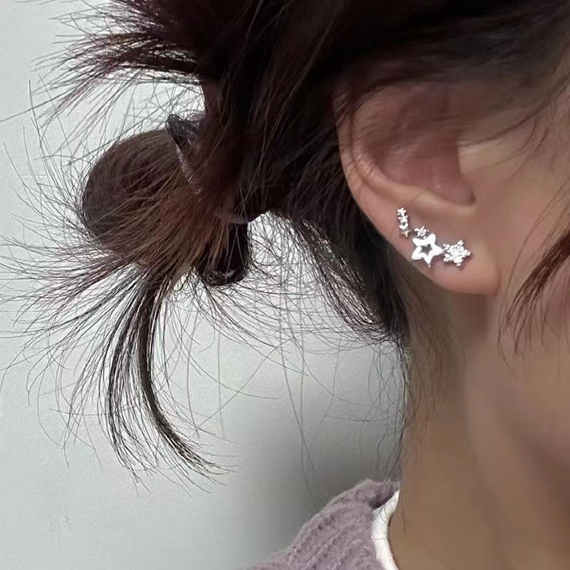 Bông tai nữ ngôi sao đính đá thời trang hàn quốc 2023