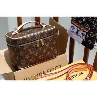 Túi Nice super size 15-21cm da thật fullbox nam châm kèm khăn lụa