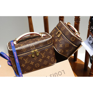 Túi Nice super size 15-21cm da thật fullbox nam châm kèm khăn lụa