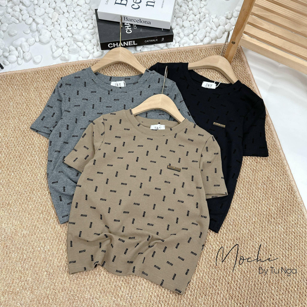 Áo phông MIU chữ nhỏ cộc tay 3 màu tag ngực