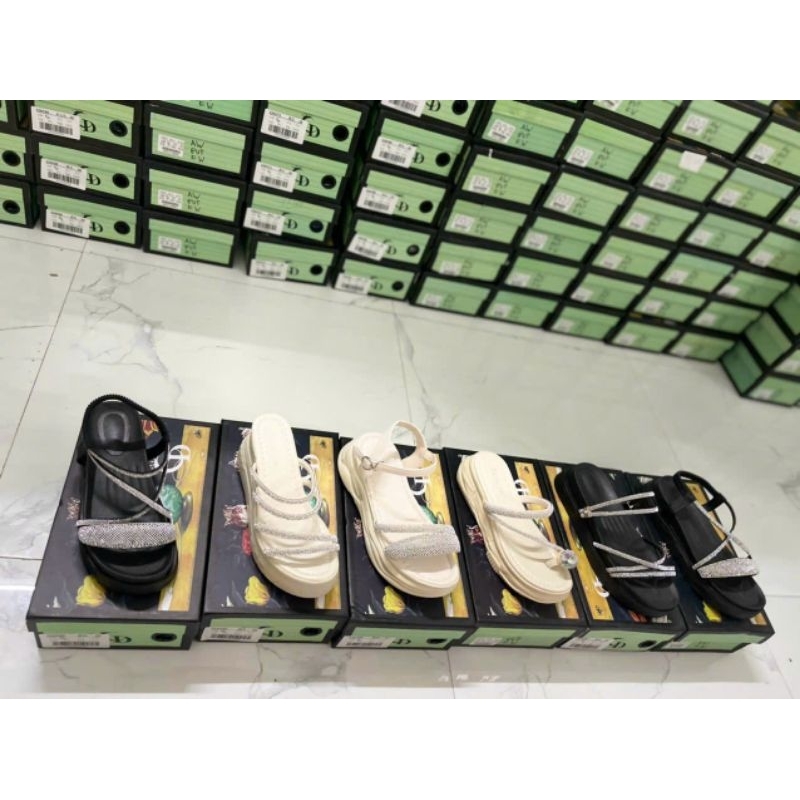 Dép và sandal bánh mì đế cao siêu nhẹ fullbox