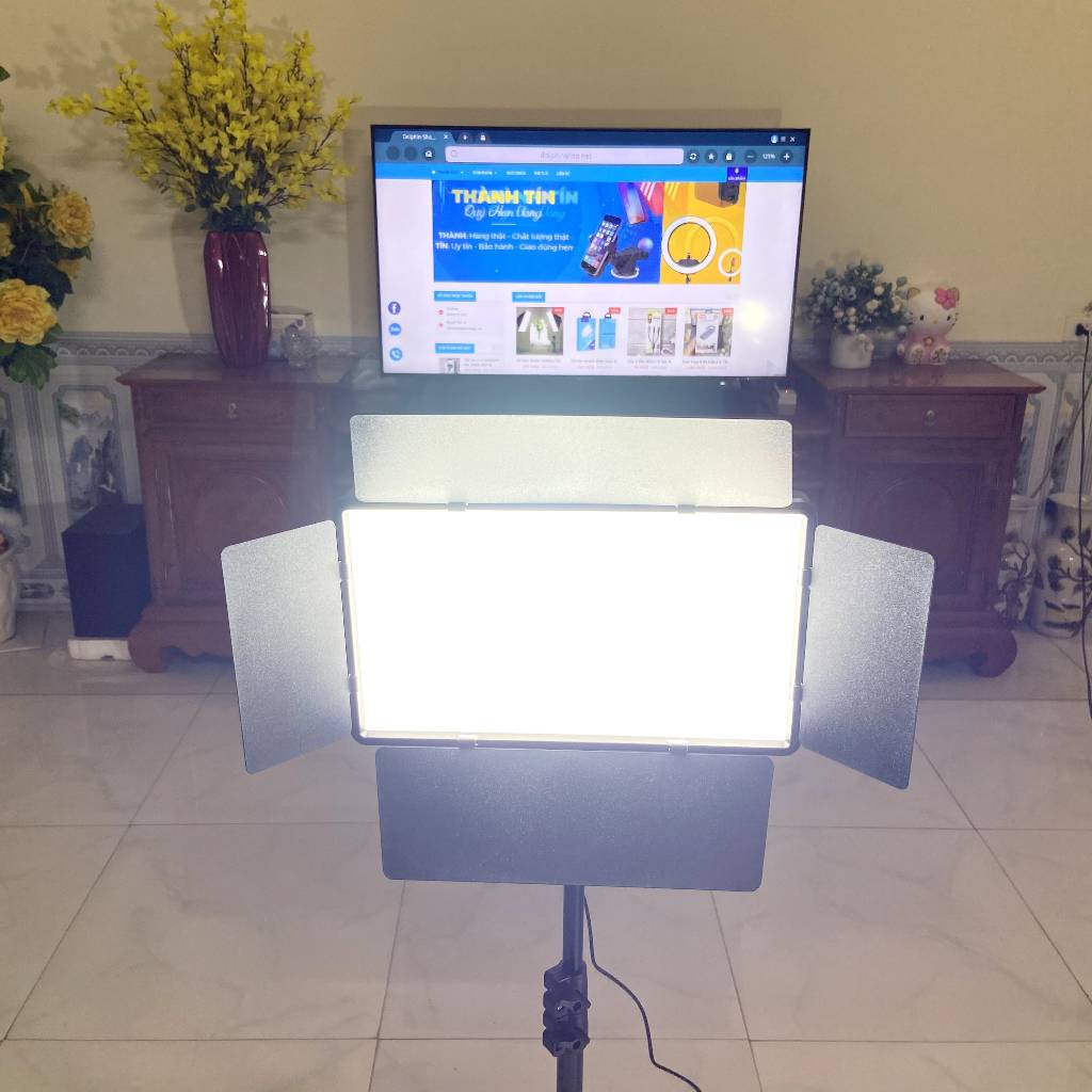 Đèn Led E900 Có Vách Điều Chỉnh Ánh Sáng Công Suất 100W Trợ Sáng Quay Phim, Studio Nhỏ, Livestream