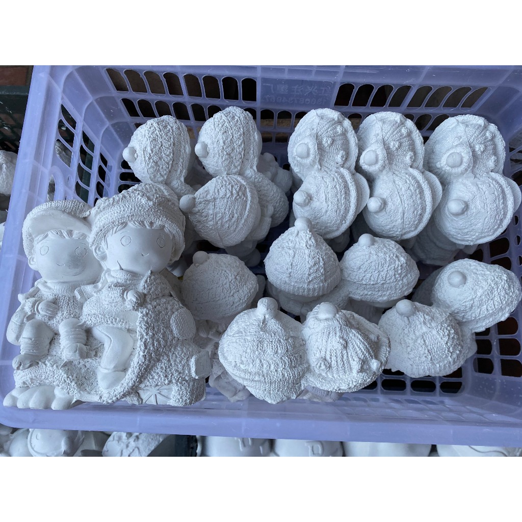 HOT TREND TƯỢNG THẠCH CAO TÔ MÀU CHO BÉ