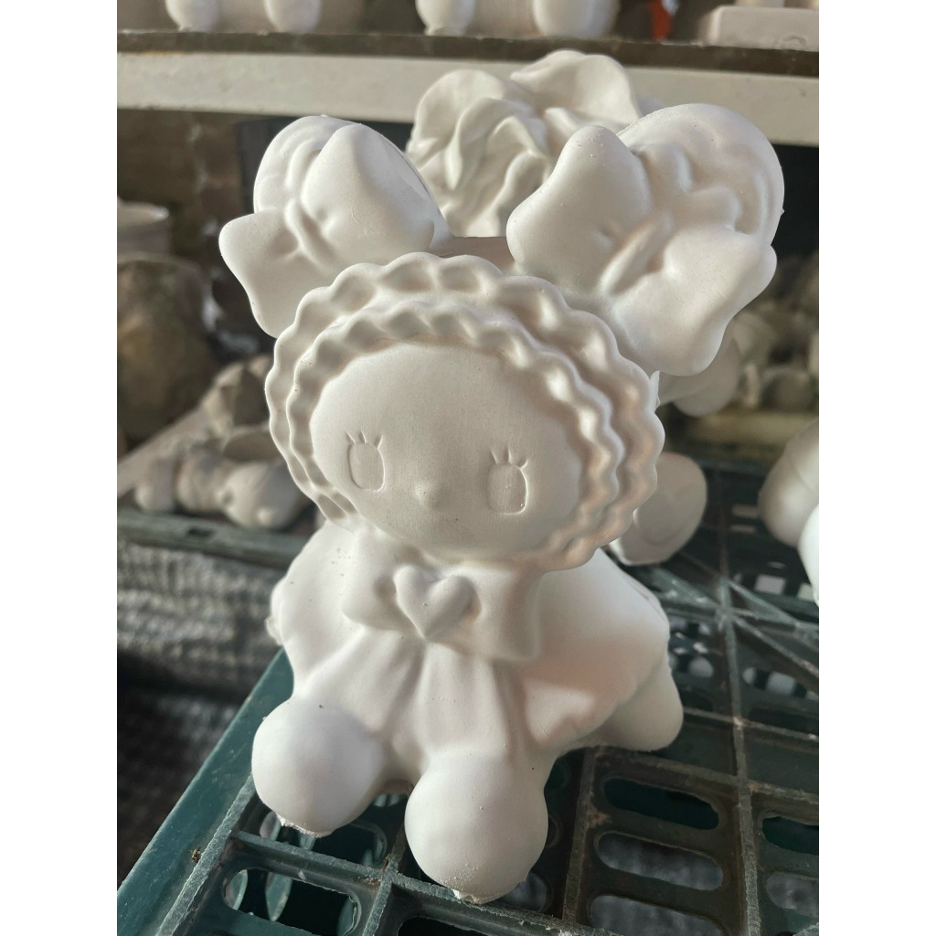 MẪU HOT TƯỢNG THẠCH CAO TÔ MÀU CHO BÉ