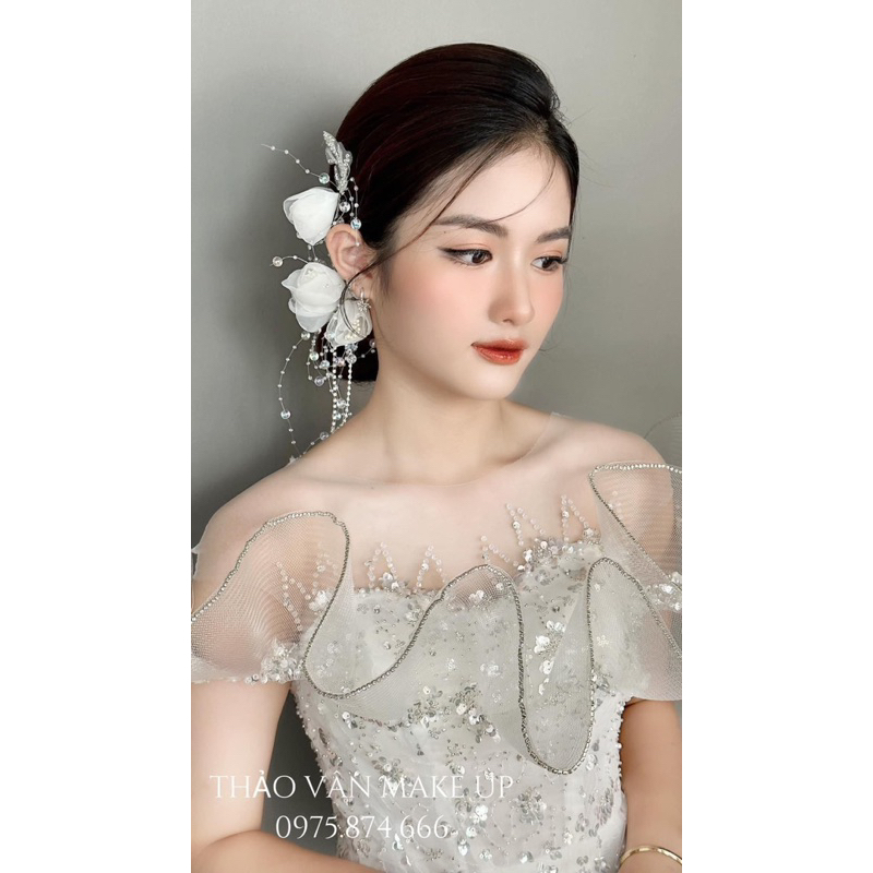 Cài tóc cô dâu