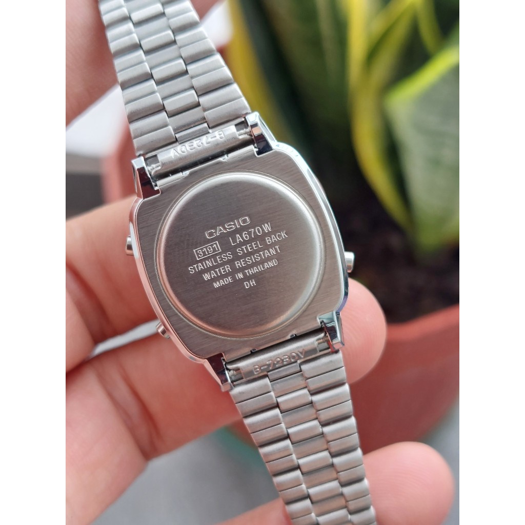 Đồng hồ nữ Casio LA.670W thép trắng chạy pin hàng Si