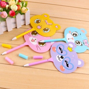 Bút bi kèm quạt nhựa cầm tay cute