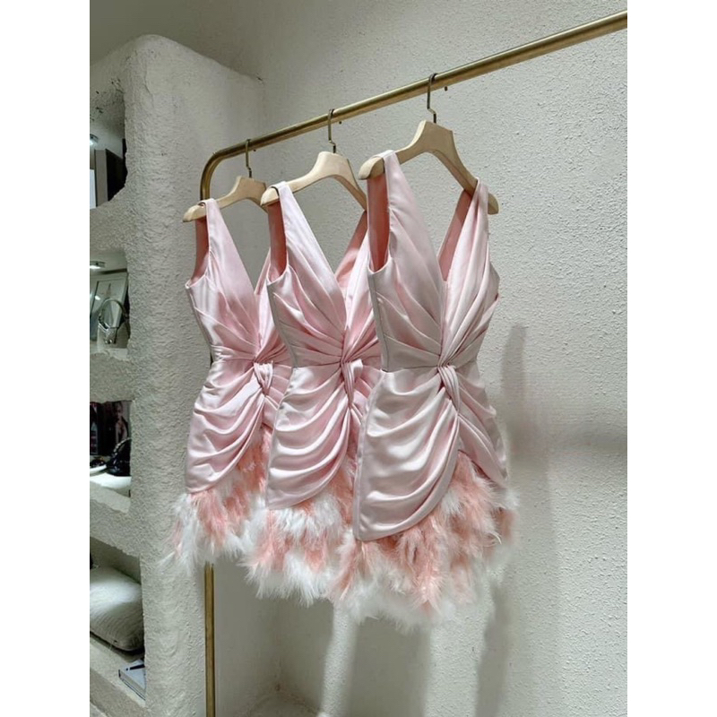 Đầm body dự tiệc TRIPBLE T DRESS ngắn mini cổ V kết lông vũ - size S/M/L - MS468V