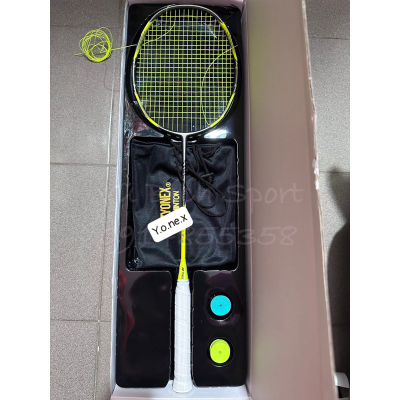 Vợt Cầu Lông Yonex Đan 11kg - khung carbon siêu chắc