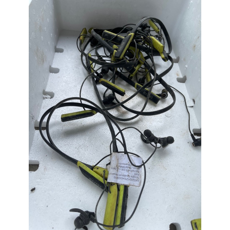 Combo 3 xác tai nghe bluetooth Mozard Flex4