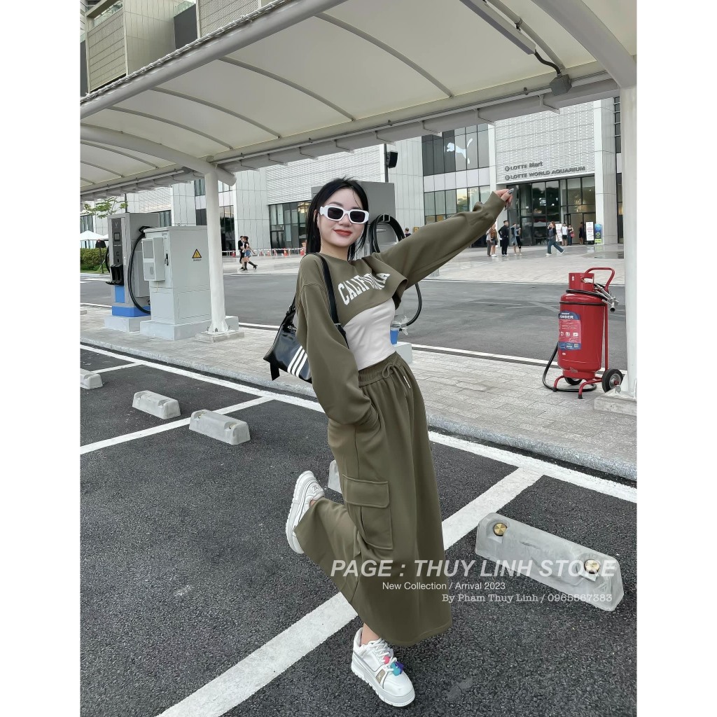 Set Bộ Đồ Nữ 3 Món CALIFORNIA  Áo Dài Tay Croptop Kèm Áo Ba Lỗ Trắng Mix Chân Váy Dáng Dài Túi Hộp Freesize