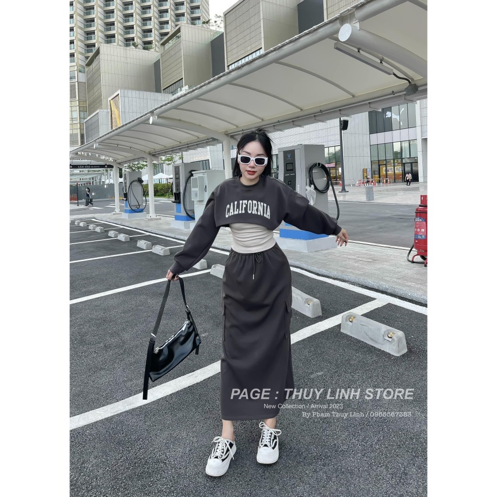 Set Bộ Đồ Nữ 3 Món CALIFORNIA  Áo Dài Tay Croptop Kèm Áo Ba Lỗ Trắng Mix Chân Váy Dáng Dài Túi Hộp Freesize