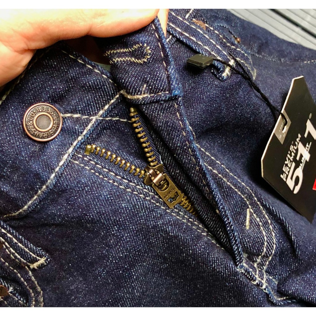 Quần Jeans dài nam,form ống đứng,chất vải co dãn,ống quần 17-19cm,made in cambodia T08