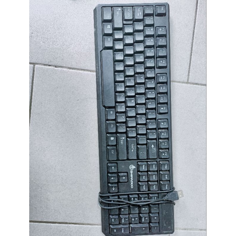 Bàn phím cũ cho máy tính cổng USB