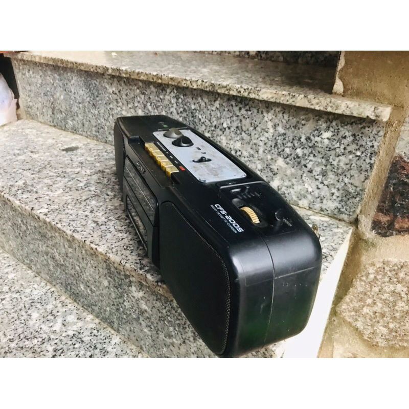 Đài Sony CFS200S