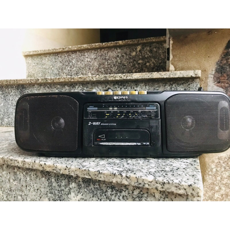 Đài Sony CFS200S