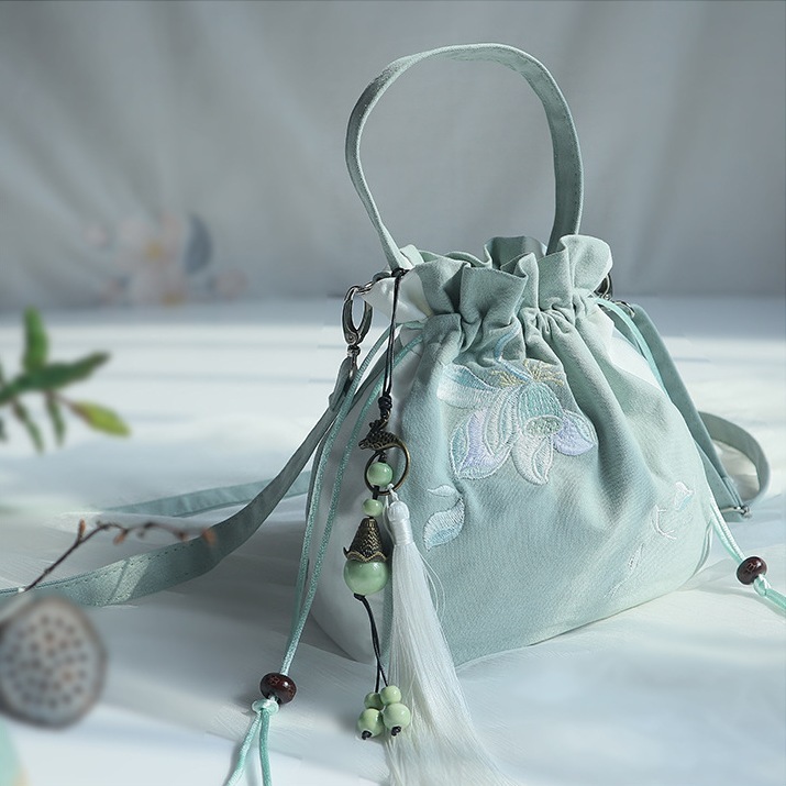 Túi dây rút thêu cổ phong