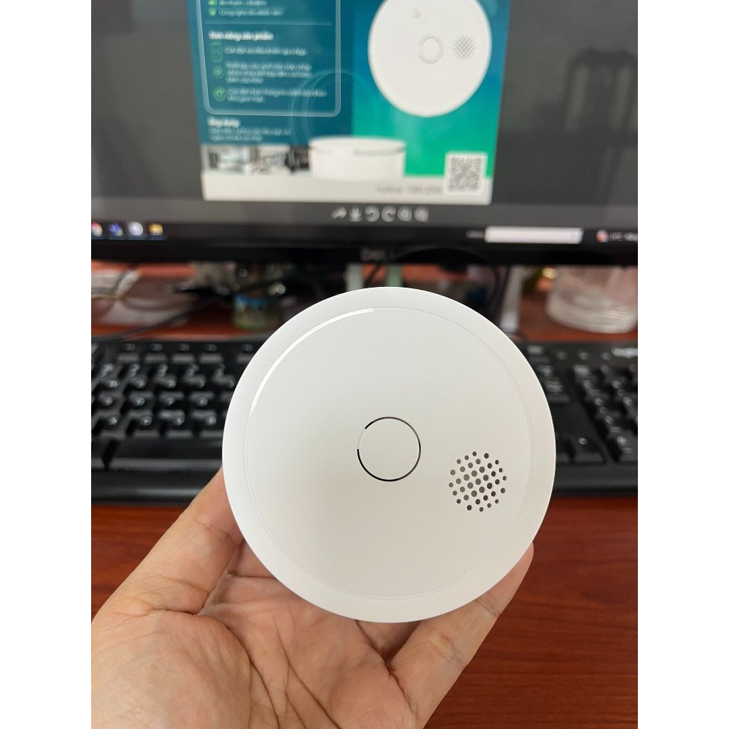 Cảm Biến Khói Wifi Rạng Đông - Cảm Biến Khói Thông Minh Tích Hợp Chuông Báo, Cảnh Báo Trên App - BH 2 Năm