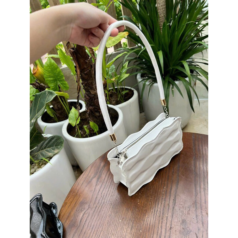 Túi đeo vai hình bánh qui