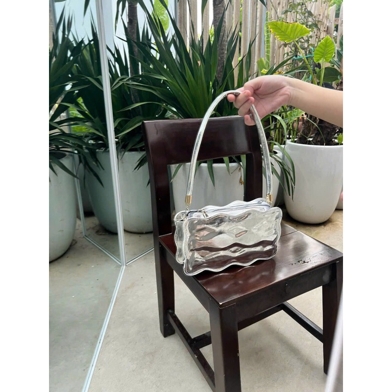 Túi đeo vai hình bánh qui