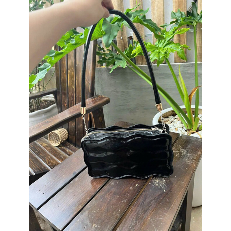 Túi đeo vai hình bánh qui