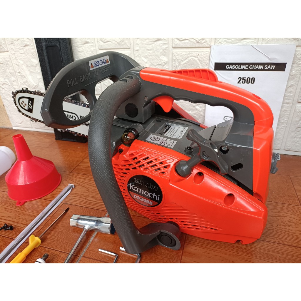 Máy cưa xích chạy xăng mini Kamochi lam 30cm