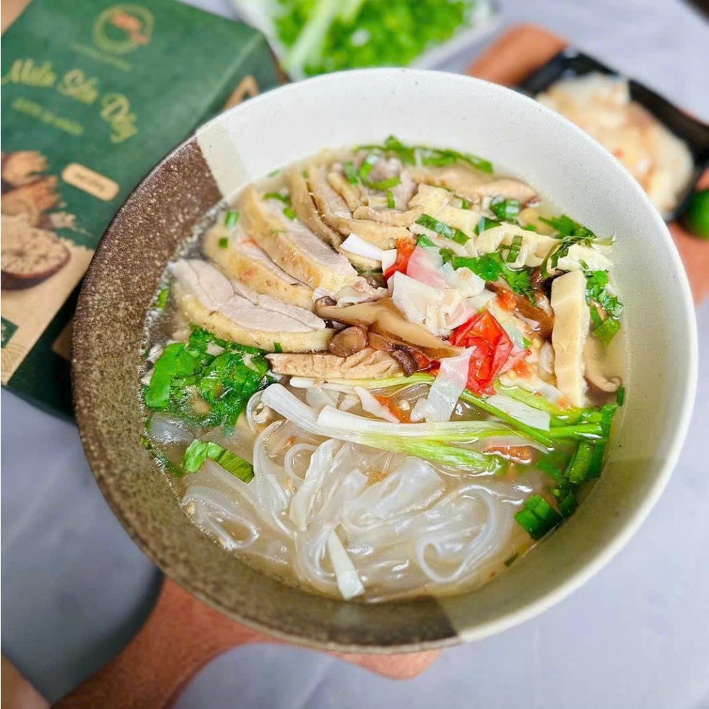 Miến sắn dây dai ngon thanh mát hiệu Tôm Vàng gói 200gr