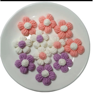 Hoa len 5 cánh hạt bắp bằng len handmade