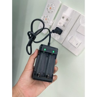 Bộ sạc pin 18650 tự ngắt báo đèn khi đầy sạc được pin 18650