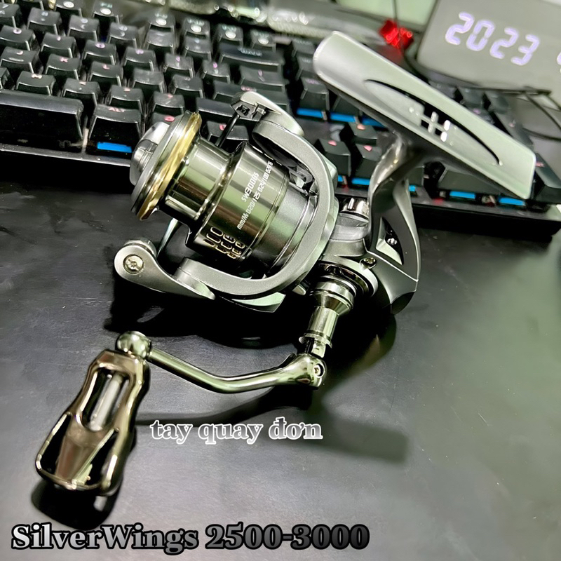 Máy Đứng Lure Silver kim loại