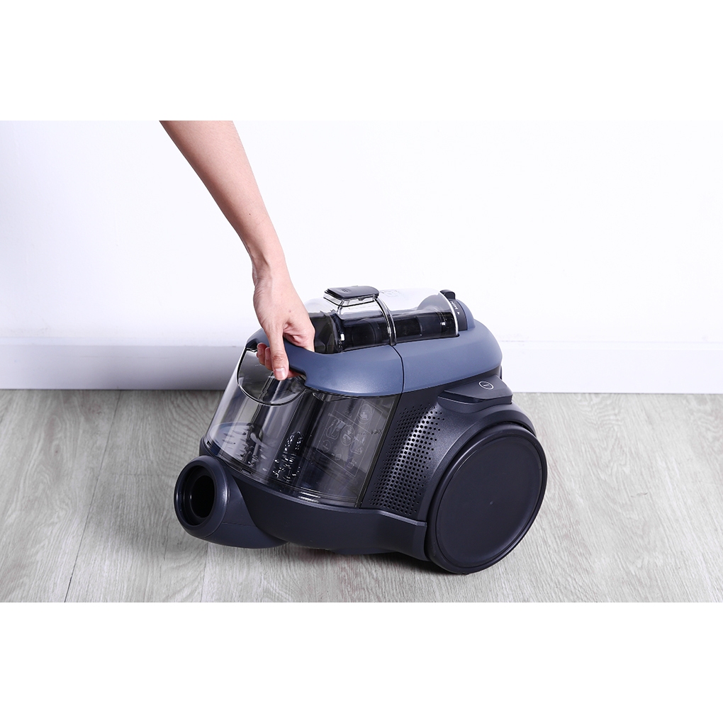 Máy hút bụi dạng hộp Electrolux EFC71611