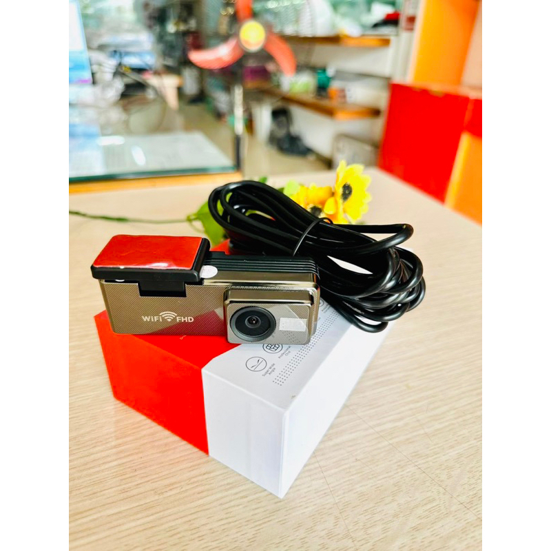Cam hành trình v9 wifi xem trên điện thoại