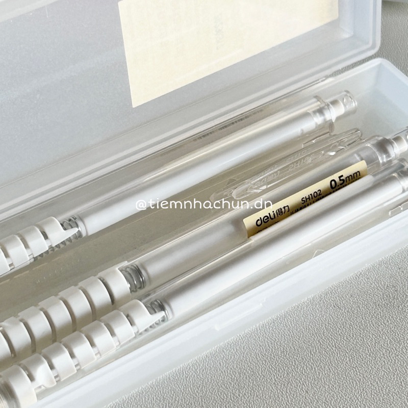 BÚT CHÌ KIM VÀ HỘP KIM DELI BASIC NGÒI 0.5mm  - tiệm nhà chun